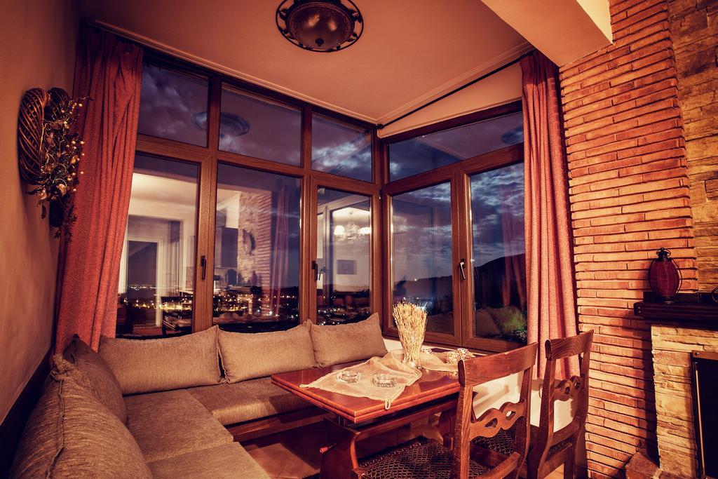 Militsa Guesthouse Naousa  Ruang foto