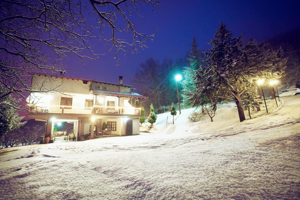 Militsa Guesthouse Naousa  Bagian luar foto