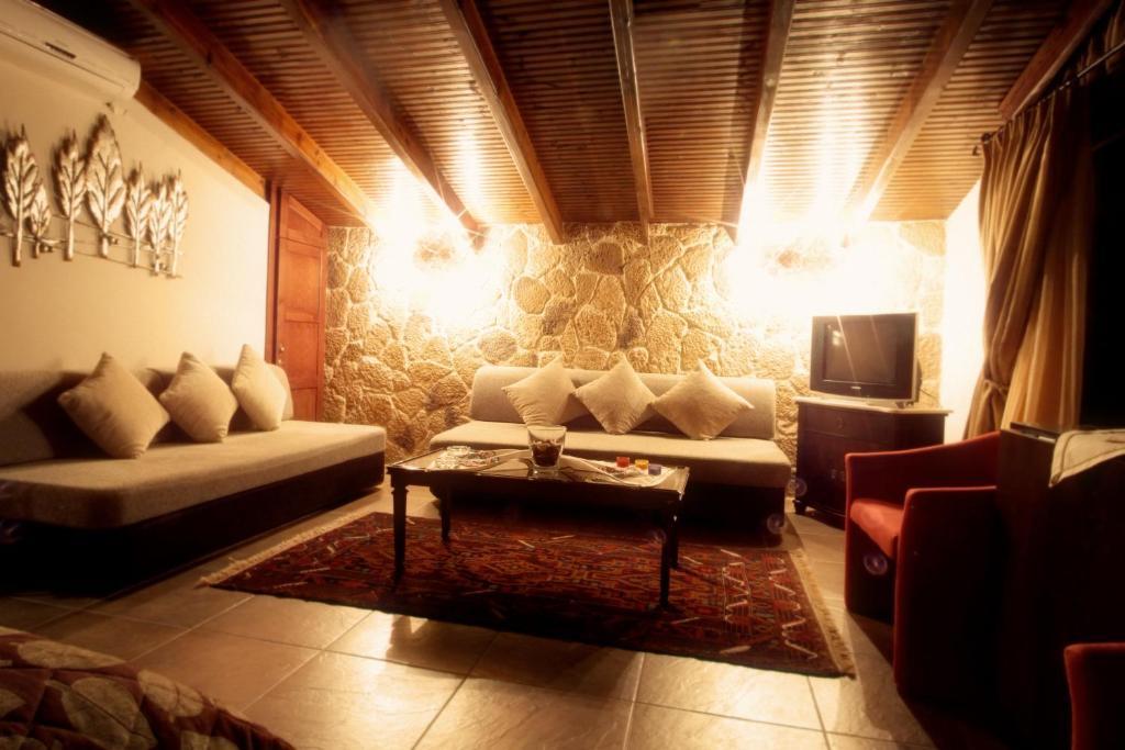 Militsa Guesthouse Naousa  Ruang foto